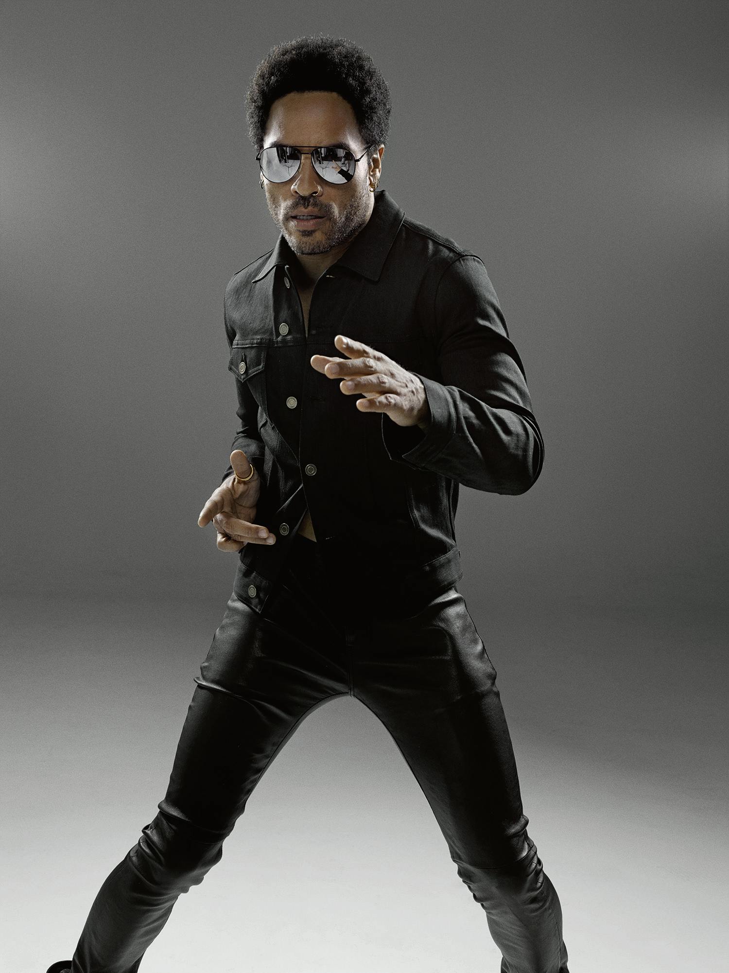 Lys rundt Lenny Kravitz